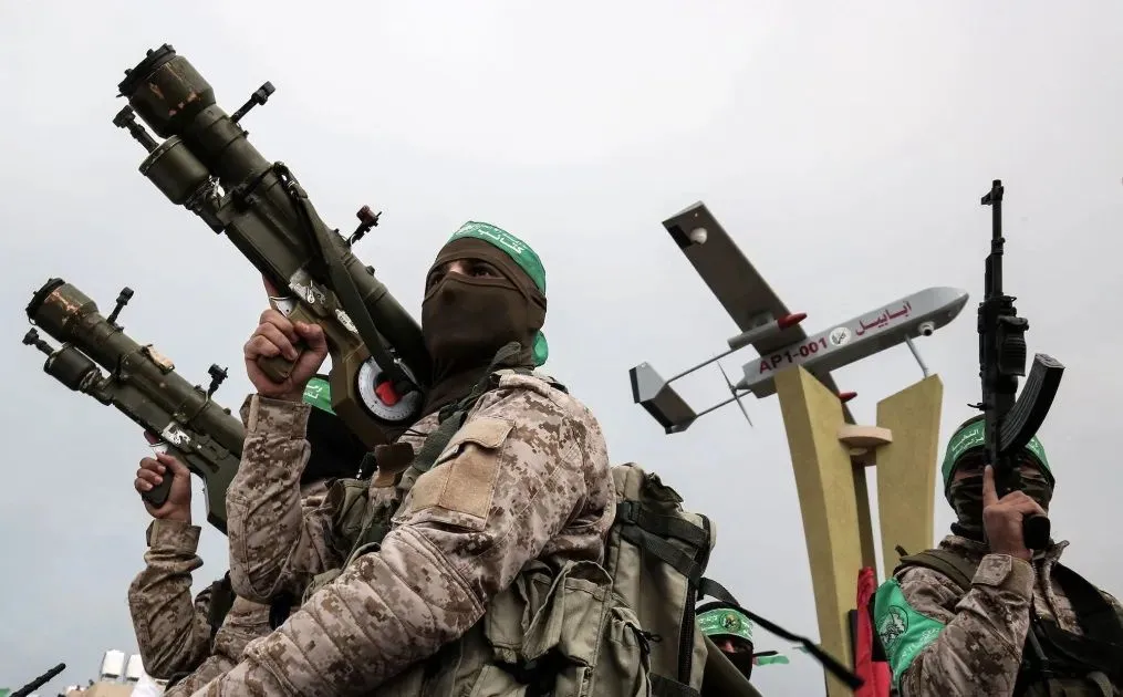 231011011654-01-hamas-weapons-cnn-hk.jpg