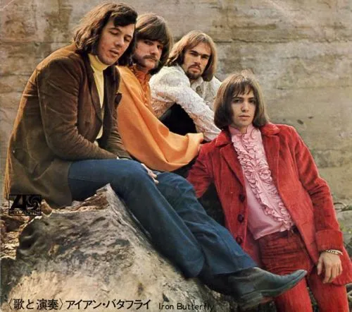 65a29ae43f369f53a2d3caa7d966264b--listen-music-online-psychedelic-rock-bands.jpg