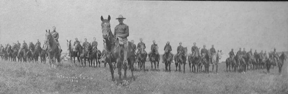 814028 Millette, Alber Hull Camp Petawawa during World War.webp