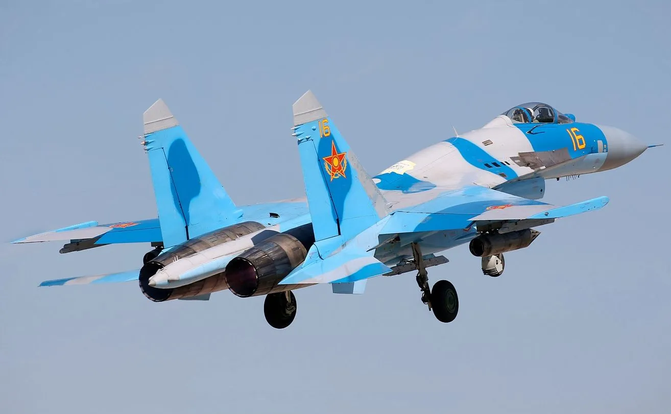 A_Kazakh_Sukhoi_Su-27P(modified).webp