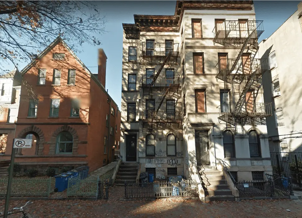 abandonded apartment building.webp