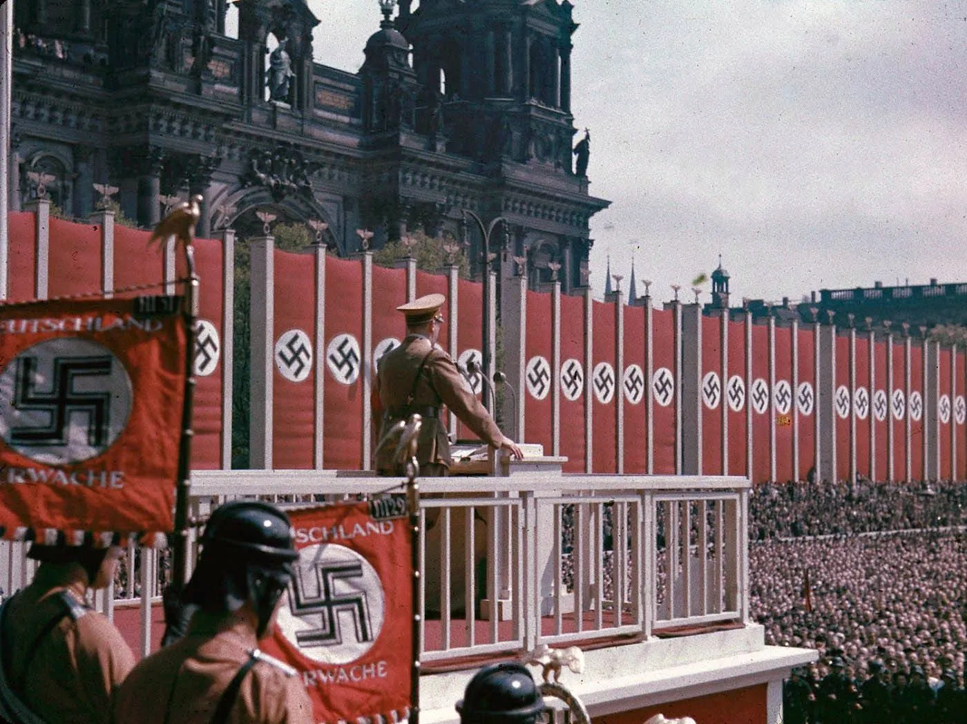 Adolf-Hitler-speaking-at-the-Lustgarten-Berlin-1938_.webp