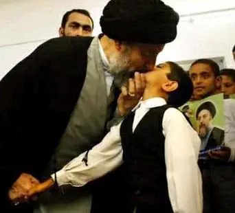 akhund_kiss2.webp