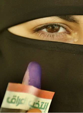 arab woman voting 1.1.webp