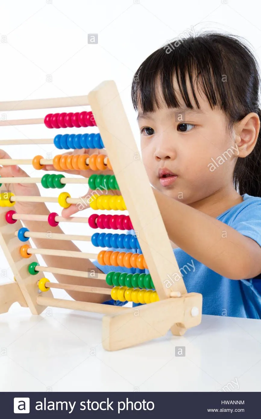 asian-little-chinese-girl-playing-colorful-abacus-isolated-on-white-HWANNM.webp