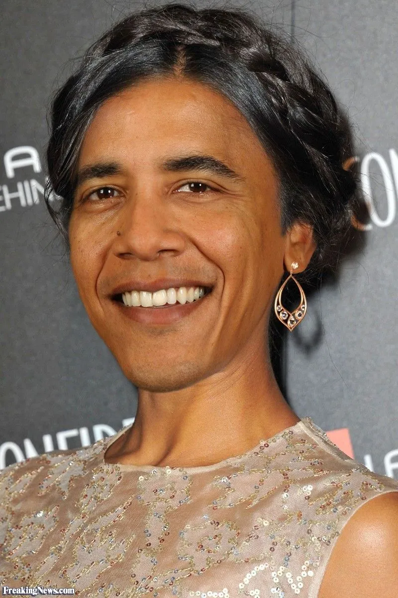 Barack-Obama-Dressed-as-a-Woman--113583.webp