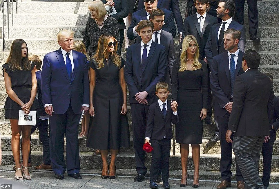 barrontrumpistalldksldjslsjlsfj.webp