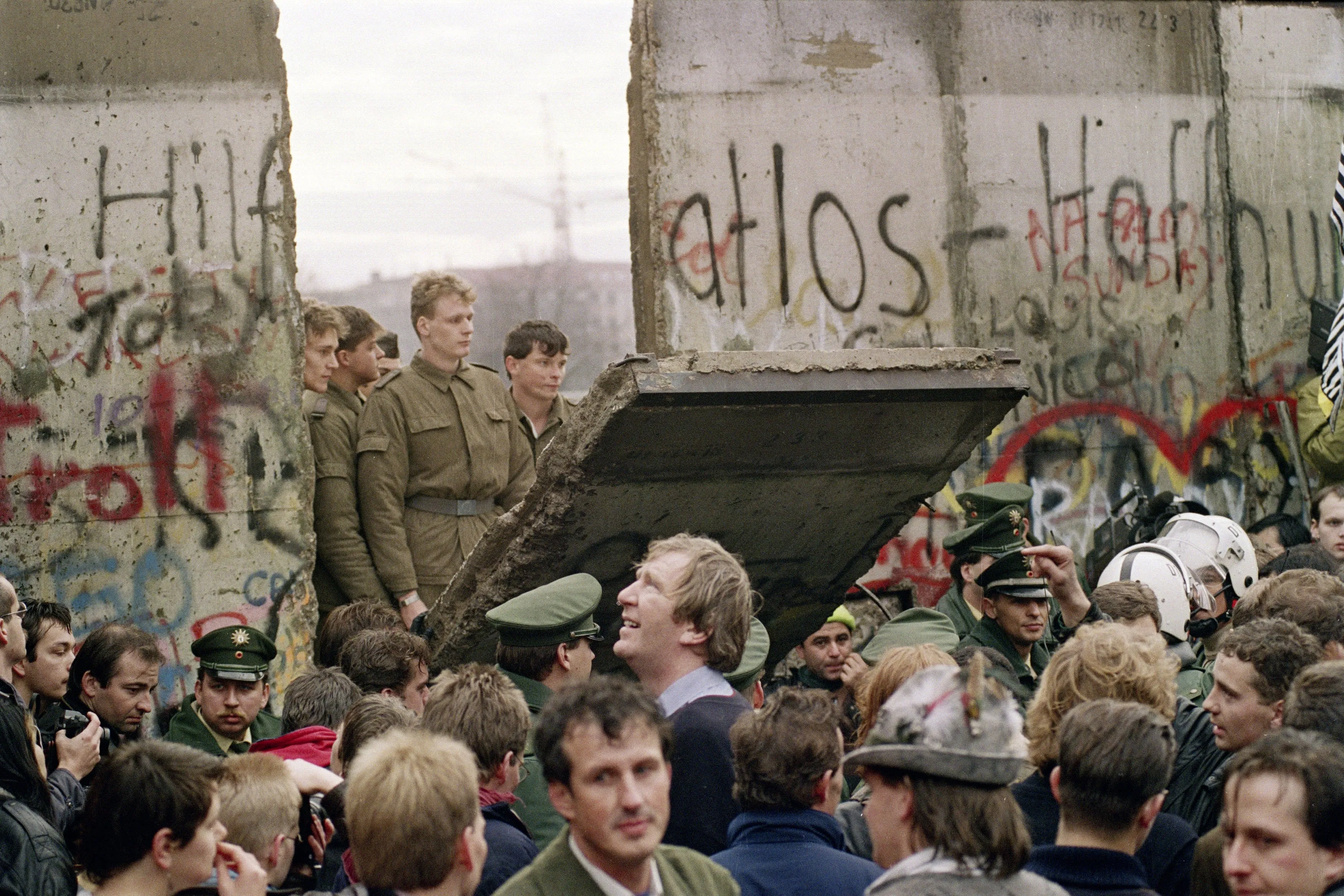 Berlin Wall.webp