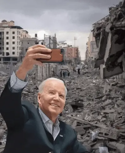 biden selfie.webp