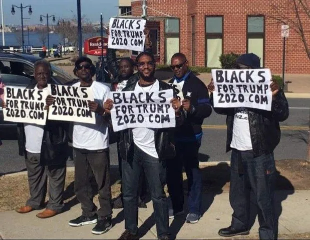 Blacks4Trump2.webp