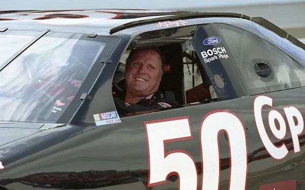 Blog-1994-Foyt-600.webp