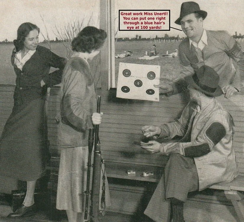 Blue hair's eye.webp