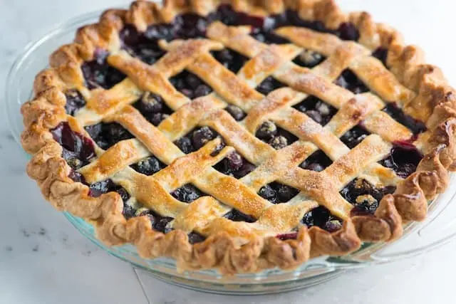 blueberry-pie-recipe-2.webp