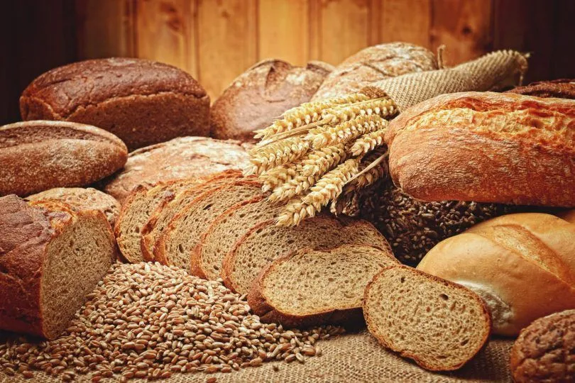 bread-2864703-810x540.jpg