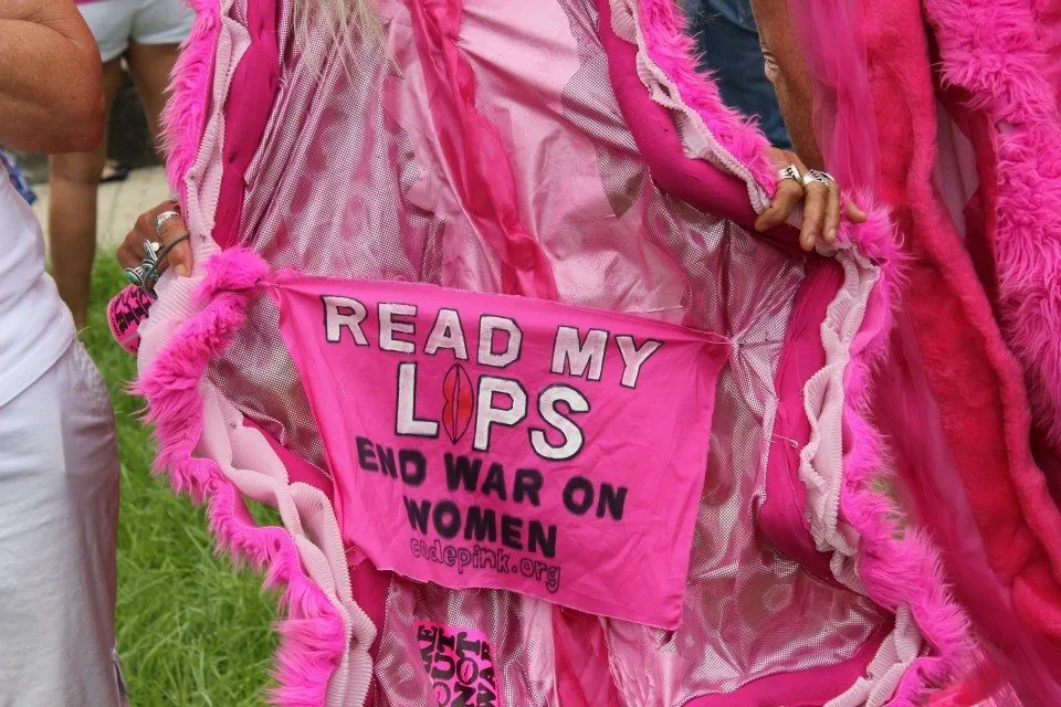 C__Data_Users_DefApps_AppData_INTERNETEXPLORER_Temp_Saved Images_codepink2.webp