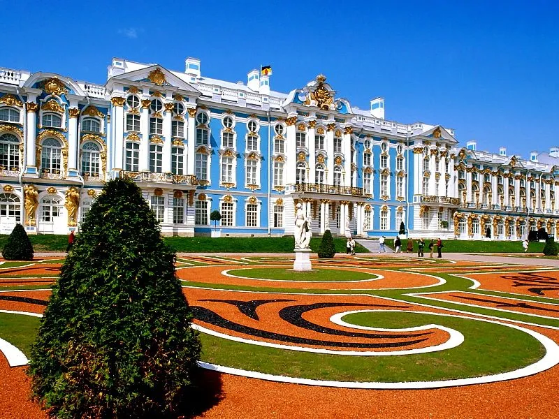 catherine_palace_st-_petersburg_russia.webp