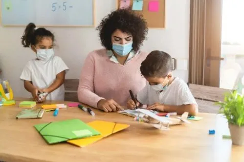 child_care_workers.jpg