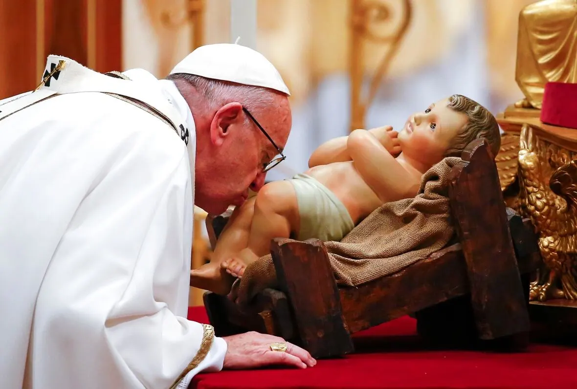 christmas-season-pope-midnight-mass.jpg