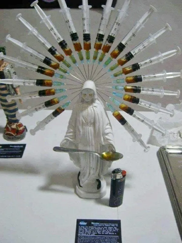 crime-drugs-religion-syringes-heroin-600x800.webp