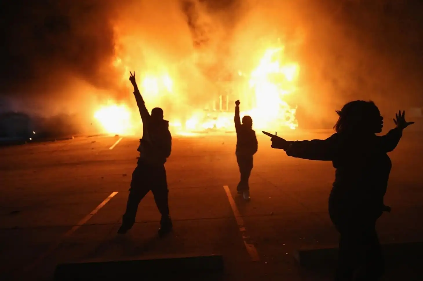 demhateviolenceriots gfcdewsa.webp