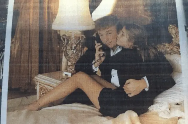 Donald-Trump-and-Ivanka-in-a-photograph-640x422.webp