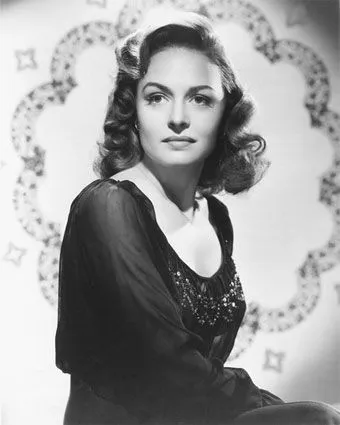 DonnaReedPortrait.webp