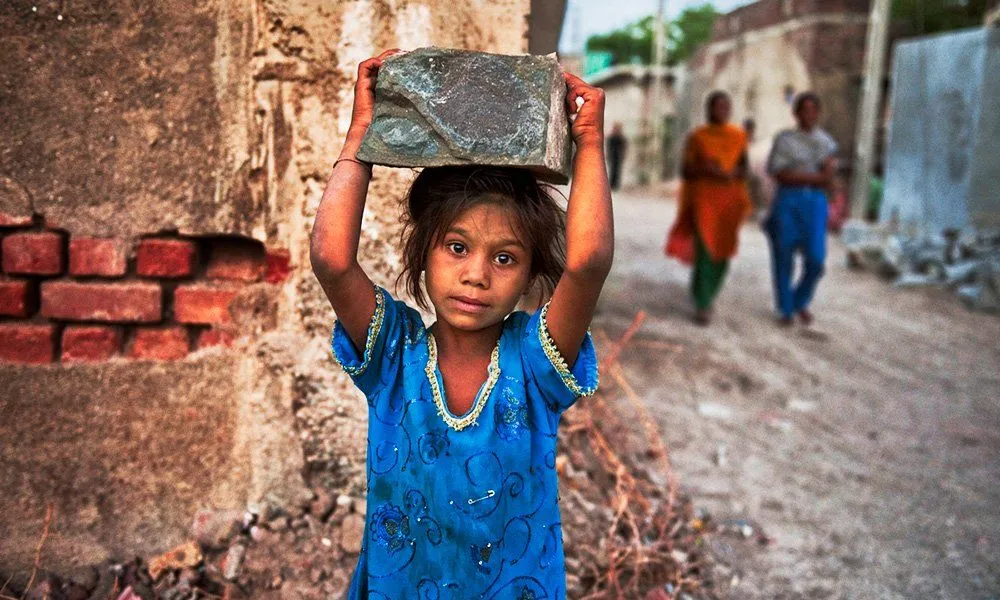 feature-child-labour-in-india_2.webp