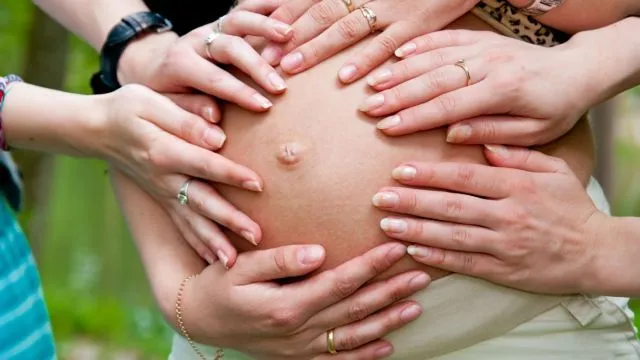 file_main_image_6937_2_ne_touchez_pas_bedaine_6937_01_1500X1000_cache_640x360.webp