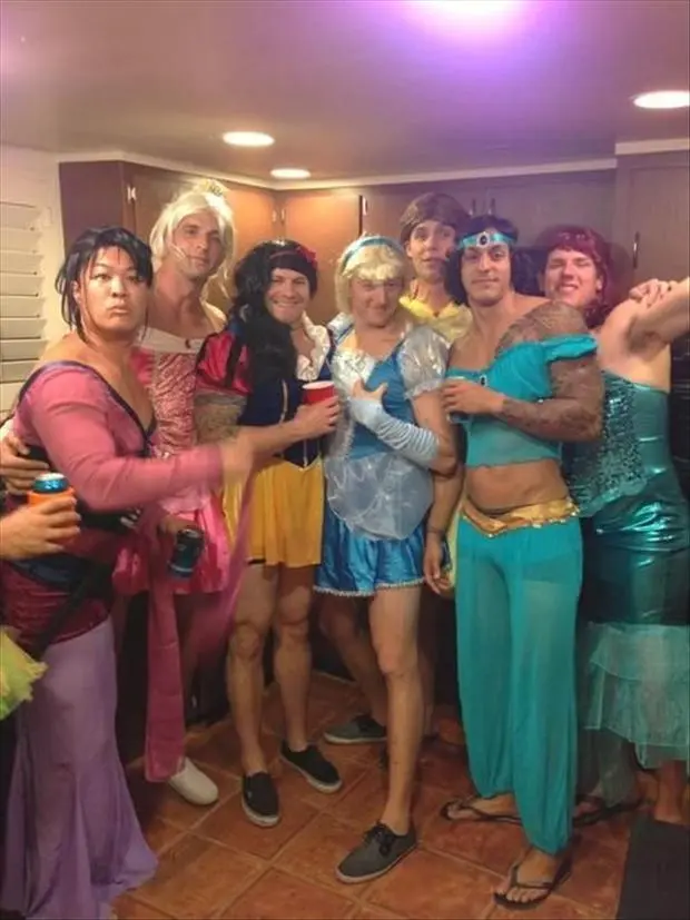 funny-disney-princesses-men-dressed-in-drag.webp