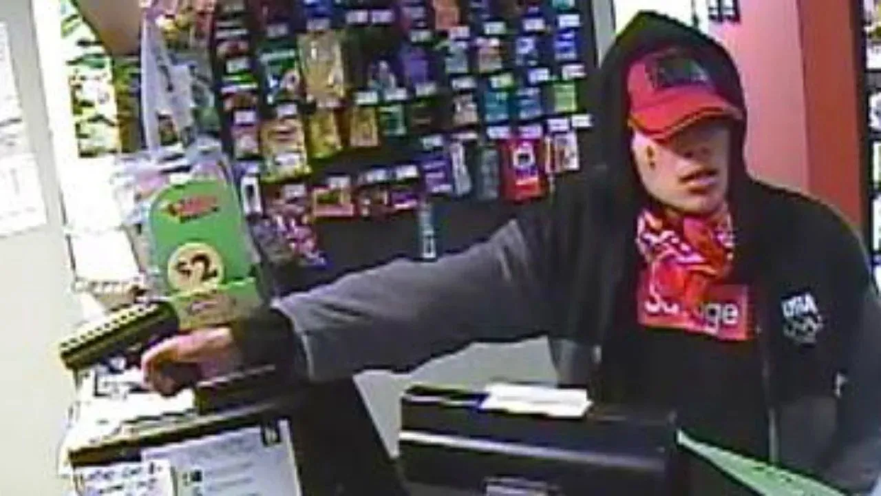 gas-station-gunman-1_1513097317965_9648467_ver1-0.webp