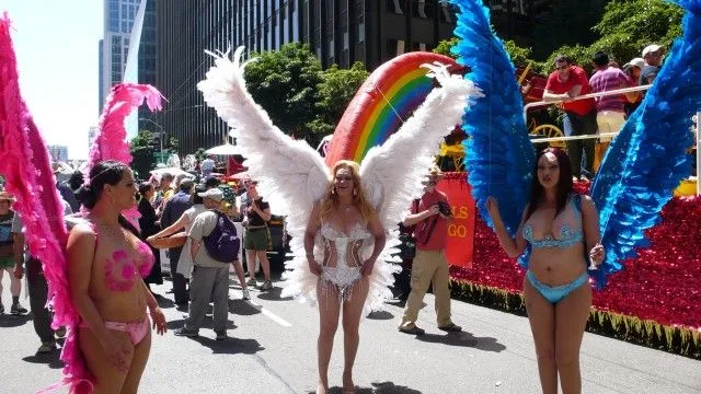 gay-pride-san-francisco-2009-52-640x360.webp