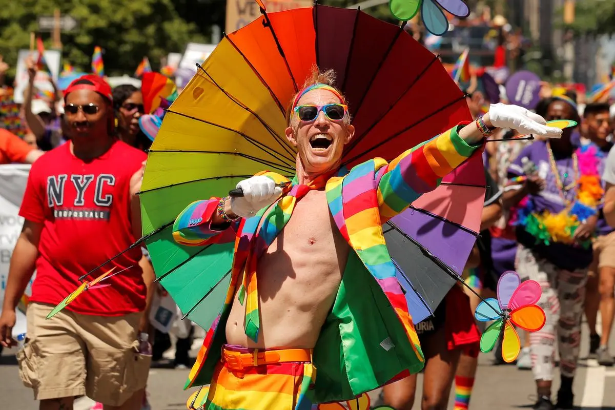 gay faggot.jpg