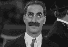 Groucho.gif