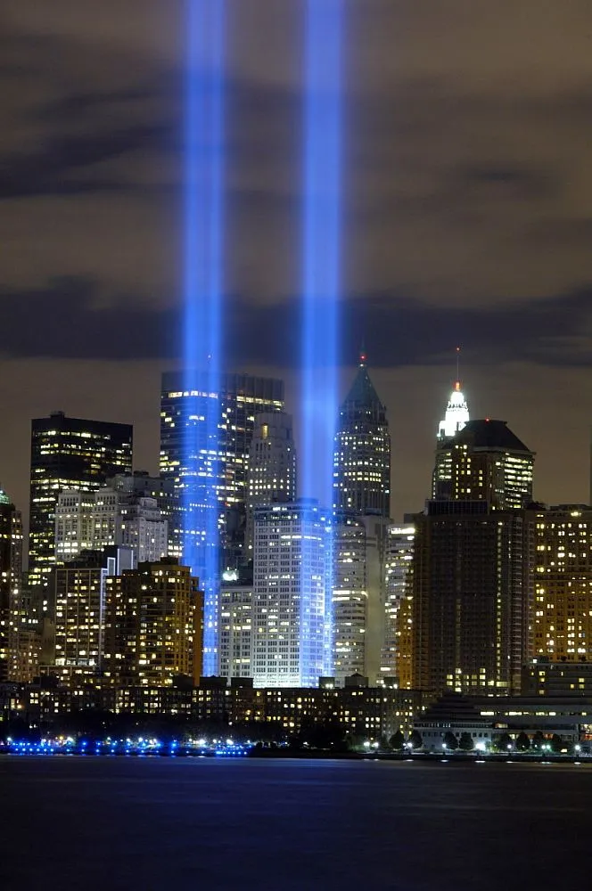 ground-zero-memorial-twin-towers-9-11-911.webp