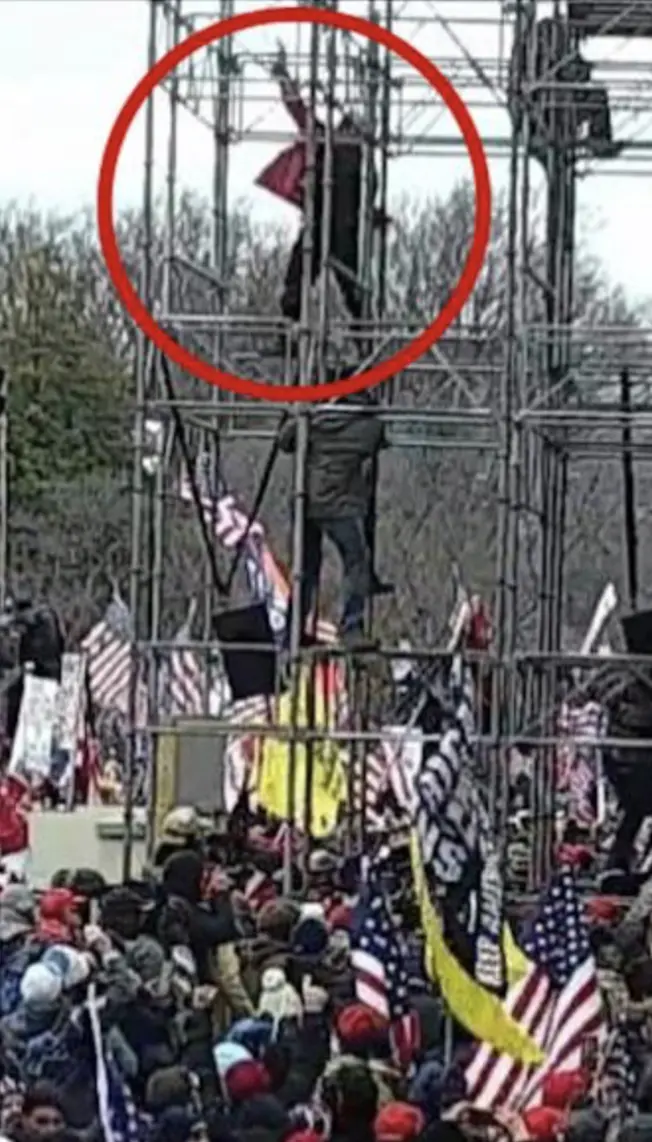 Gun Fired at Capitol.webp