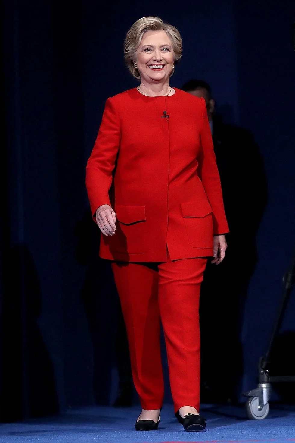 hbz-hrc-pantsuit-01-2016-gettyimages-610599942.webp