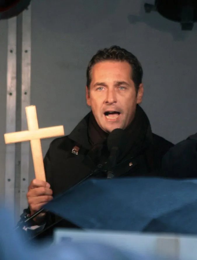 Heinz-Christian_Strache_2009.webp