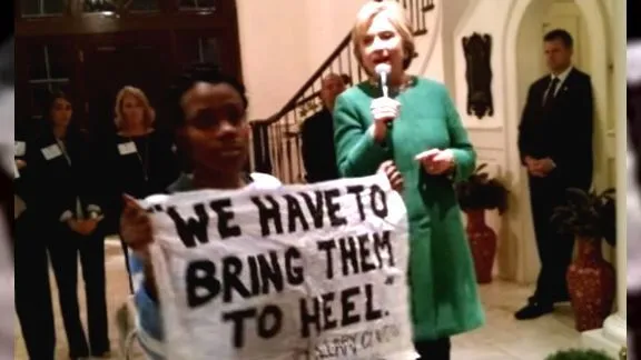 HillaryCLintonisaracistposggfdfgfdryhjuutdddc.webp