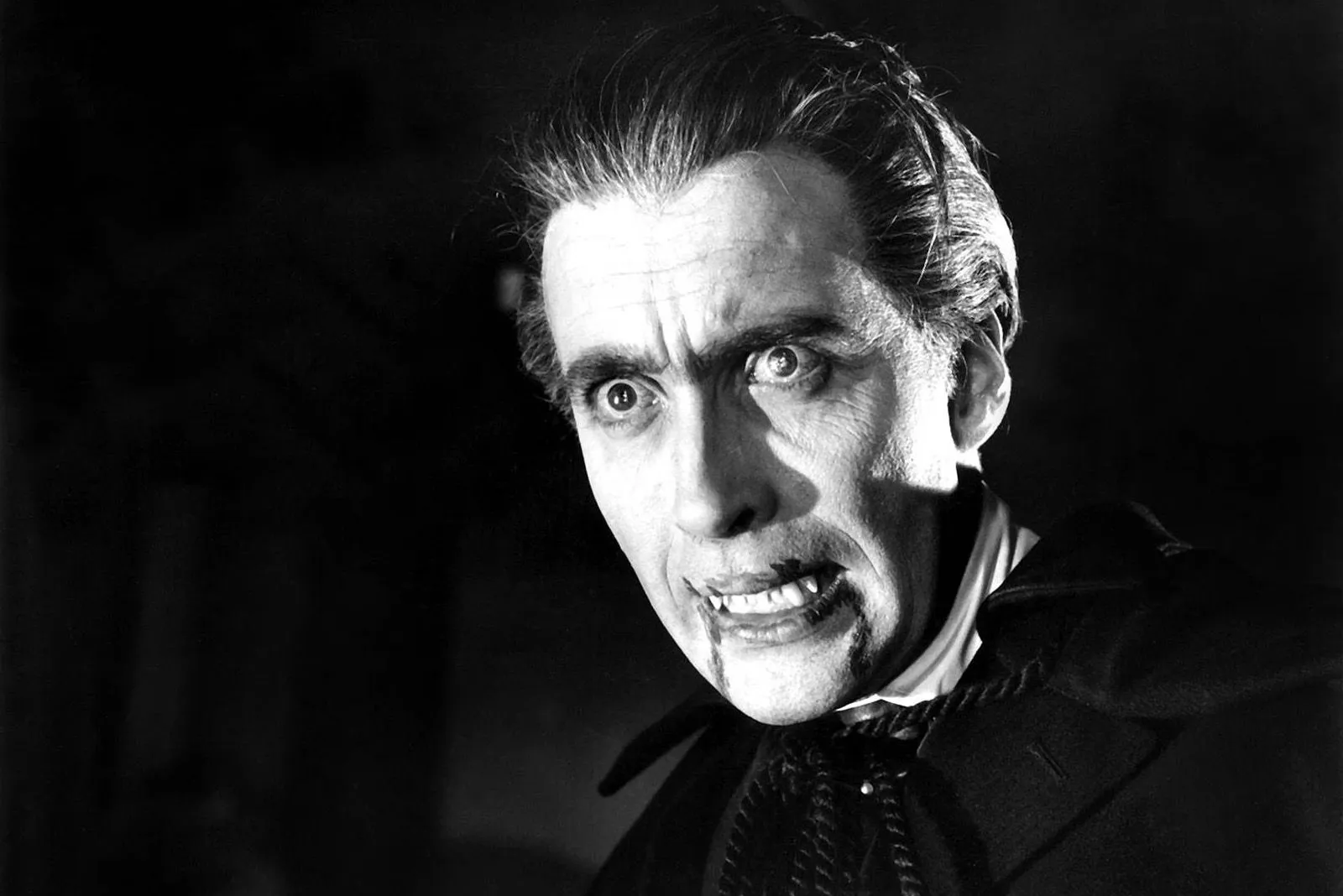 Horror-of-Dracula-Lee-Feature.webp