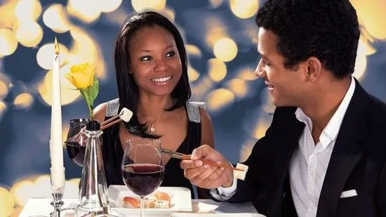 how-to-Woo-a-Girl-on-a-Date.webp