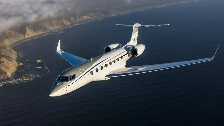 http _cdn.cnn.com_cnnnext_dam_assets_181203181548-gulfstream-g650-aerial-4.webp