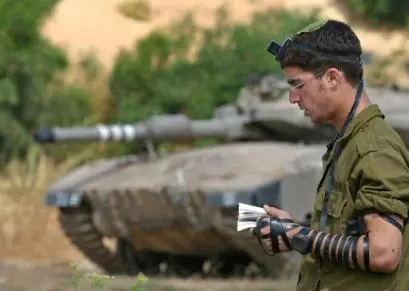 idf-soldier-tefillin.jpg