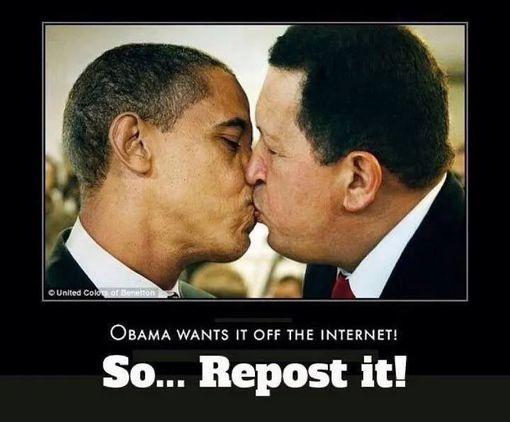 image obama kiss.webp