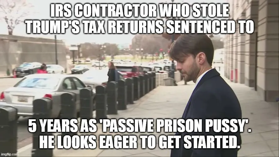 irs contractor stole trumps returns.jpg