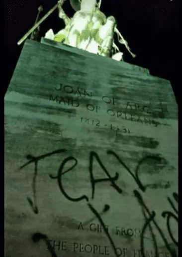 joanvandal4 (1).webp