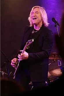 Joe_Walsh_Troubadour_2012.webp