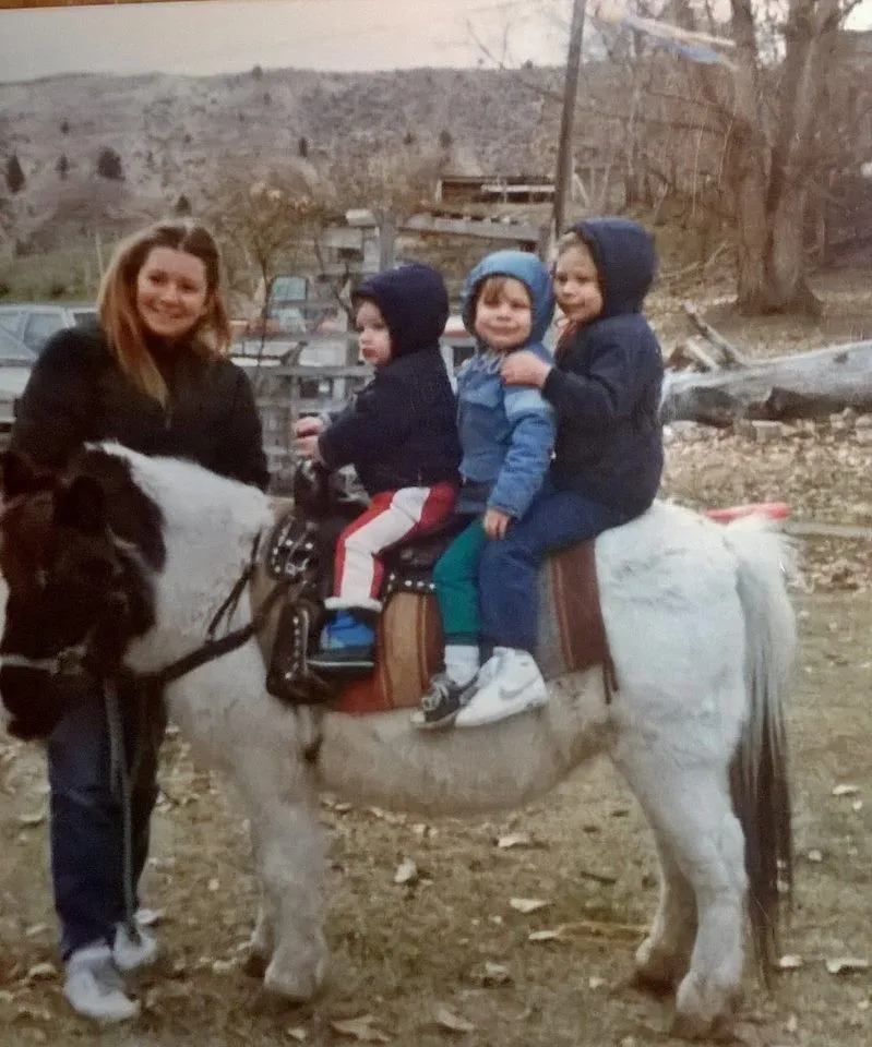 kids on fizz bomb.webp