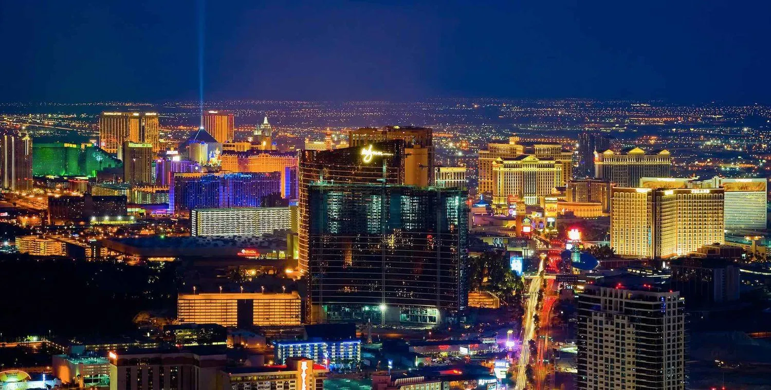 Las+Vegas+Hotels+Best+Strip+View+-+Footer.webp