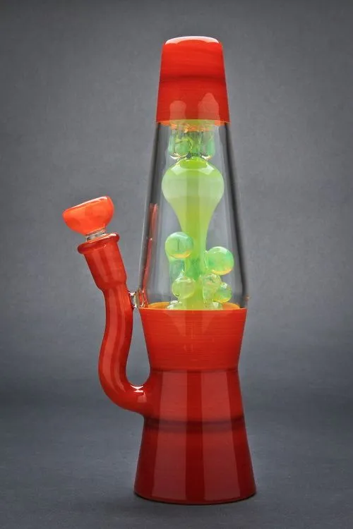 Lava-lamp-bong-photo-9.webp