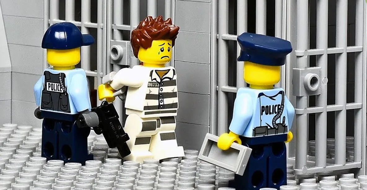 lepin-boss-goes-to-jail-banner.jpg